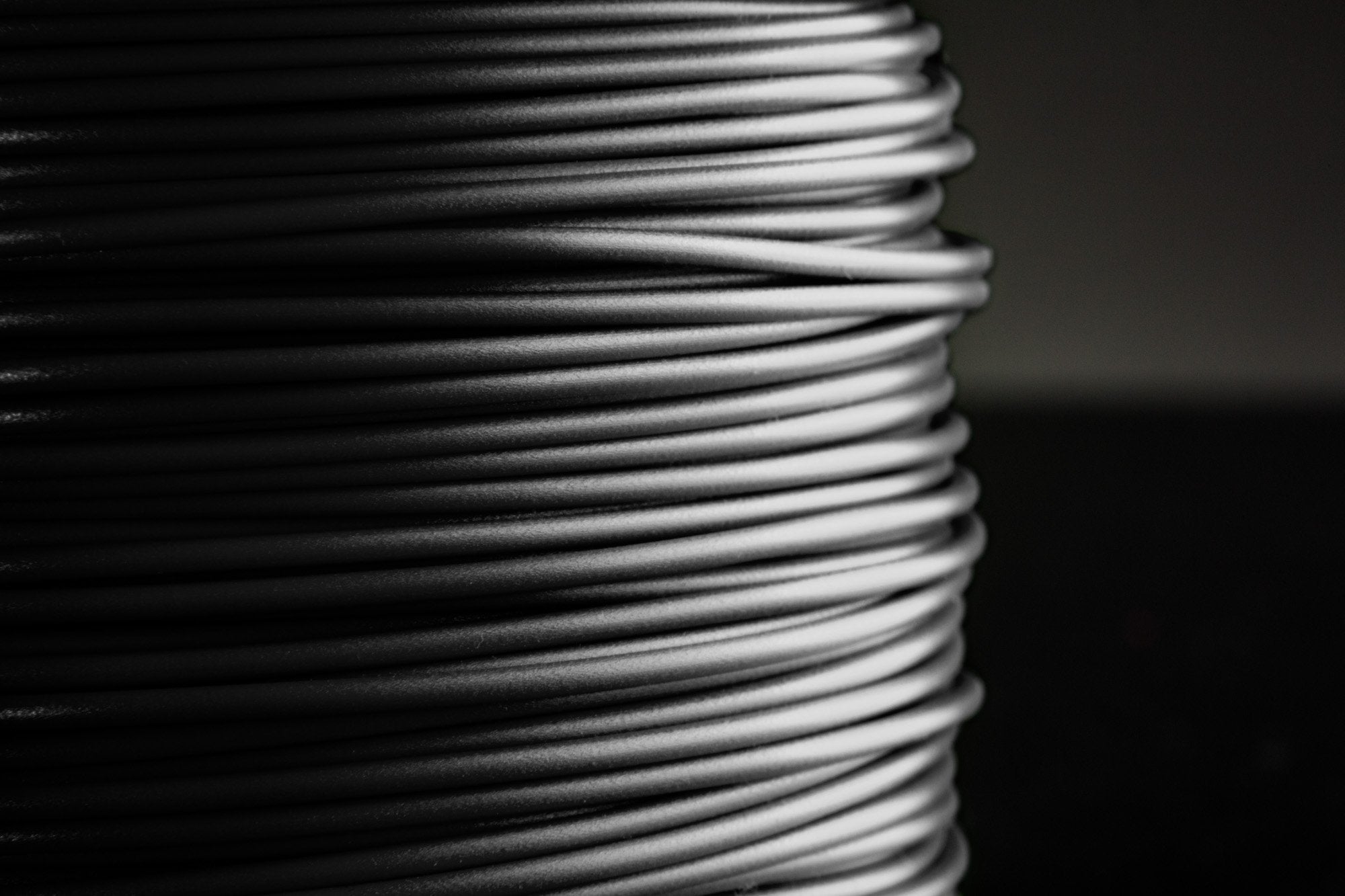 PLA Filament Schwarz PLA FILAMENT REDLINE FILAMENT 1.75 2,3 kg 